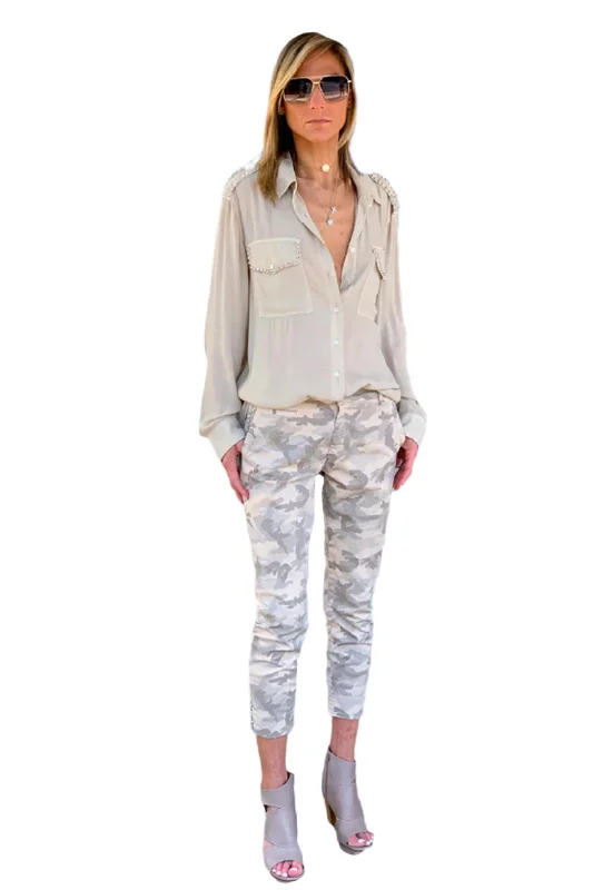 Jacqueline Capri Pants - Camo